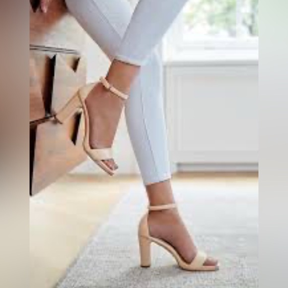 Naturalizer White Block Heel Sandals - Picture 7 of 8